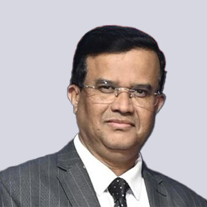 farmamondo-executive-regional-Sudheendra Kulkarn FarmaMondo Evgeniya Rumyantseva